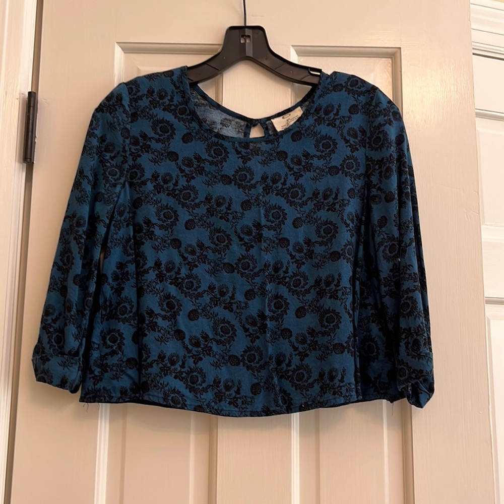 Urban outfitters pins and needles patterned top in size XS